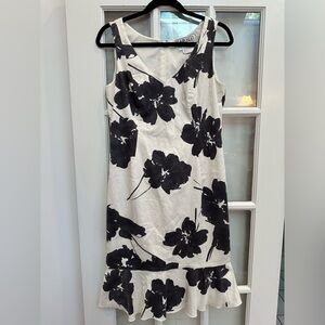 Vintage Carlisle Dark Navy & White Cotton Floral Midi Dress Ruffle Hem Size 8 M